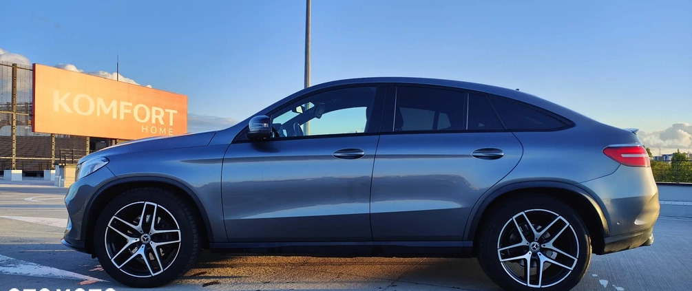 Mercedes-Benz GLE cena 219000 przebieg: 99000, rok produkcji 2017 z Wrocław małe 211